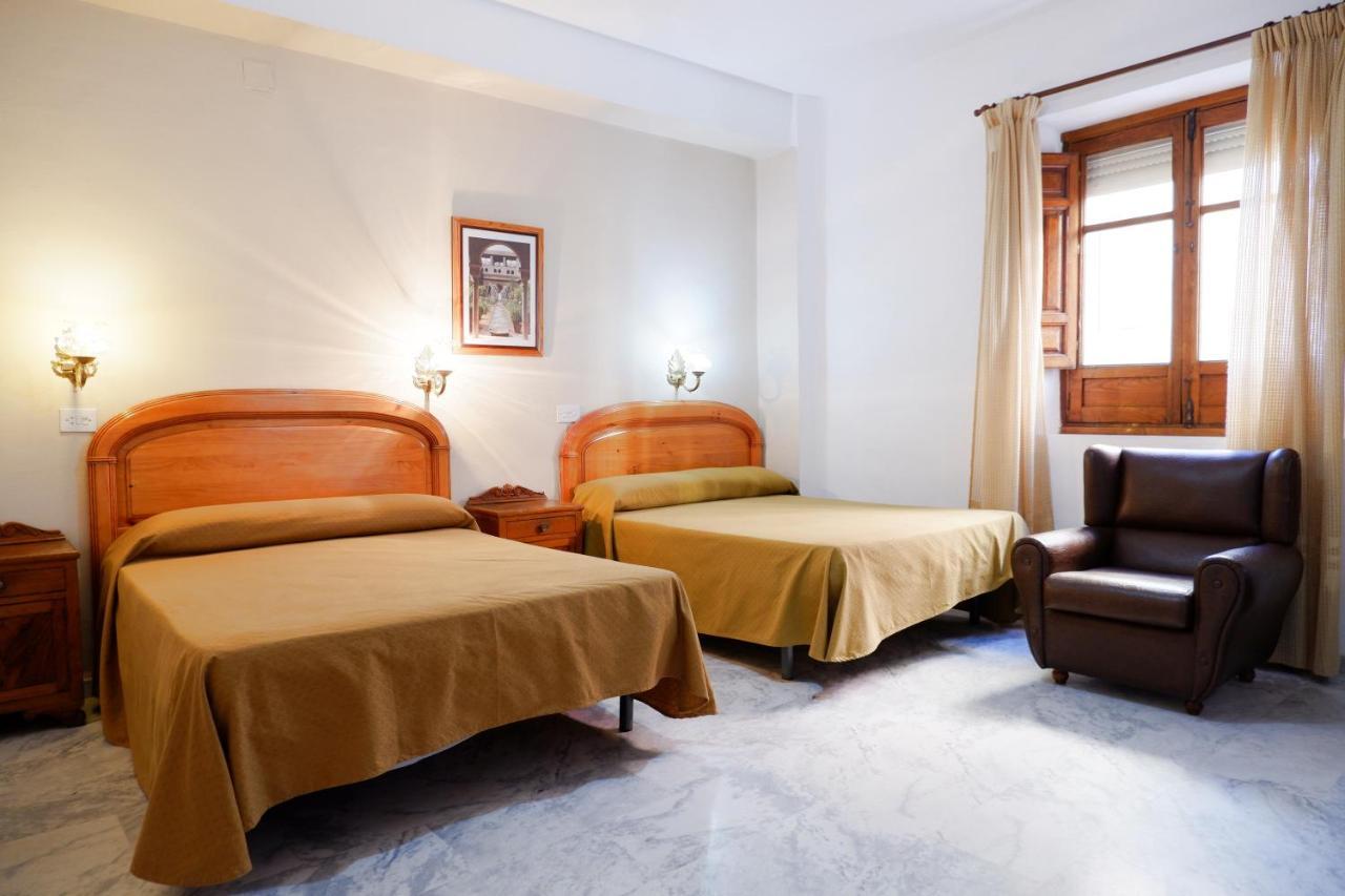 Hotel Central Lanjarón Kültér fotó